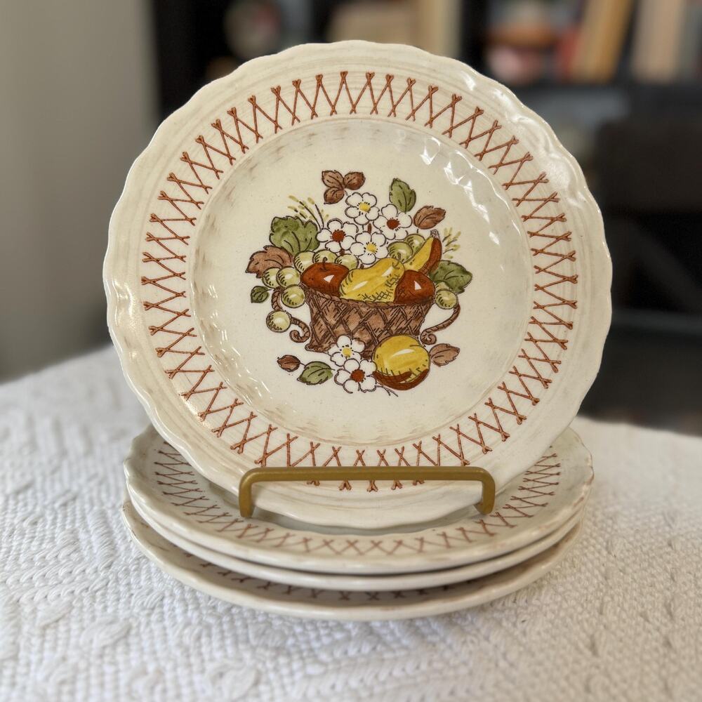 Vintage Metlox Vernon Ware Fruit Basket Dessert Plates – Set of 4